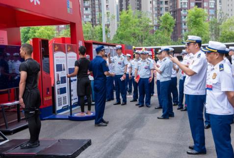 推動正規化建設縱深發展 科技助陣，綿陽支隊樹立典范